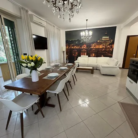 Vacanze Romane In روما